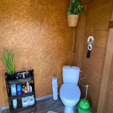 Eva Ralsko Tatil Evi