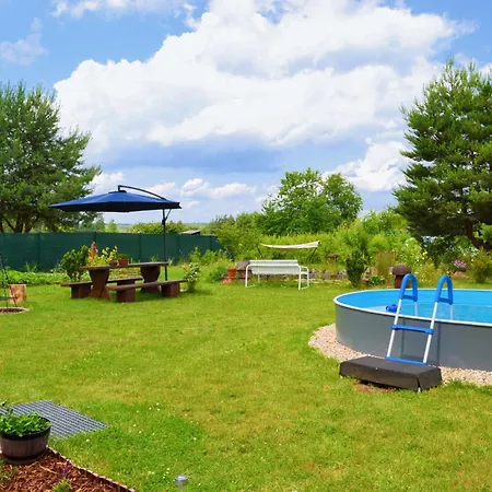 Eva Ralsko בית נופש Kurivody